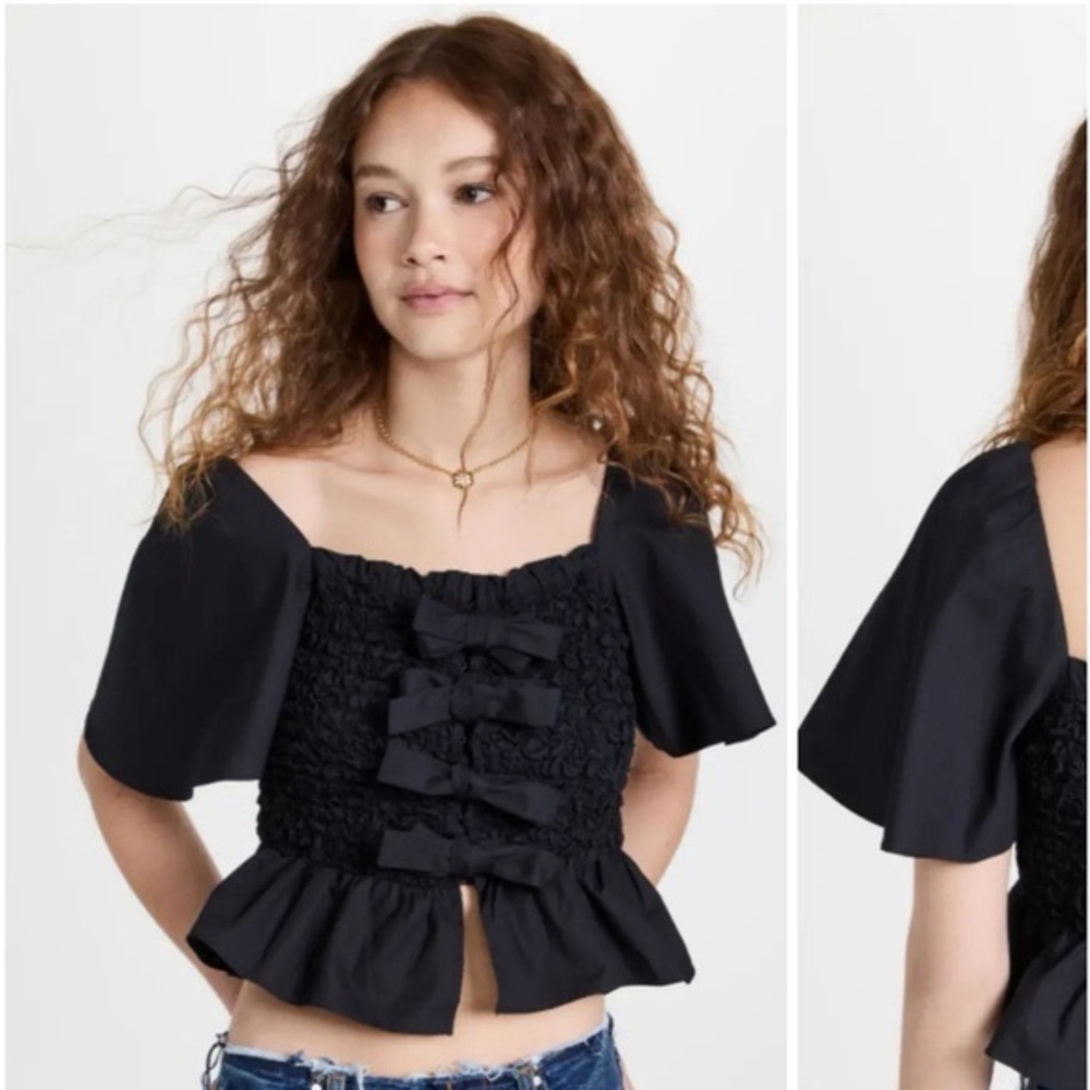 En Saison Black Flutter Sleeve Peplum Blouse